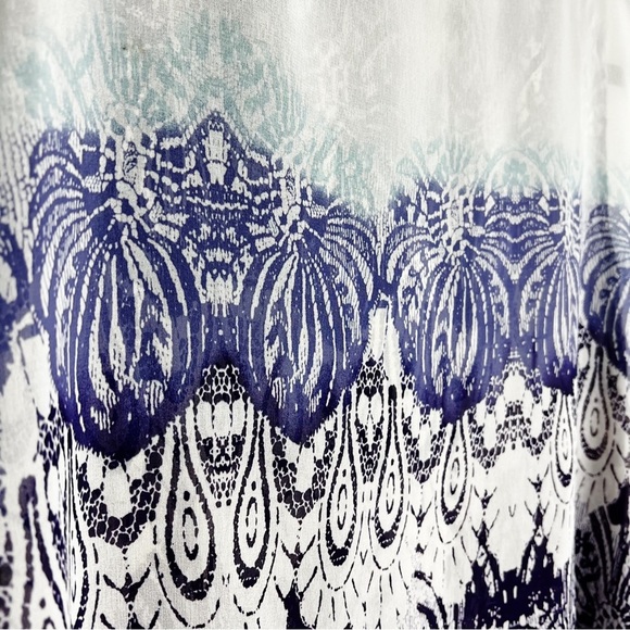 CAbi - Purple & White Sheer Blouse with Neck Ties - Sz. Med - Picture 4 of 7